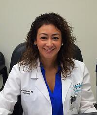 Dr. Amy Hernandez headshot